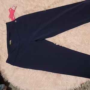Lily pulitzer Luxletic fairway performance twill.